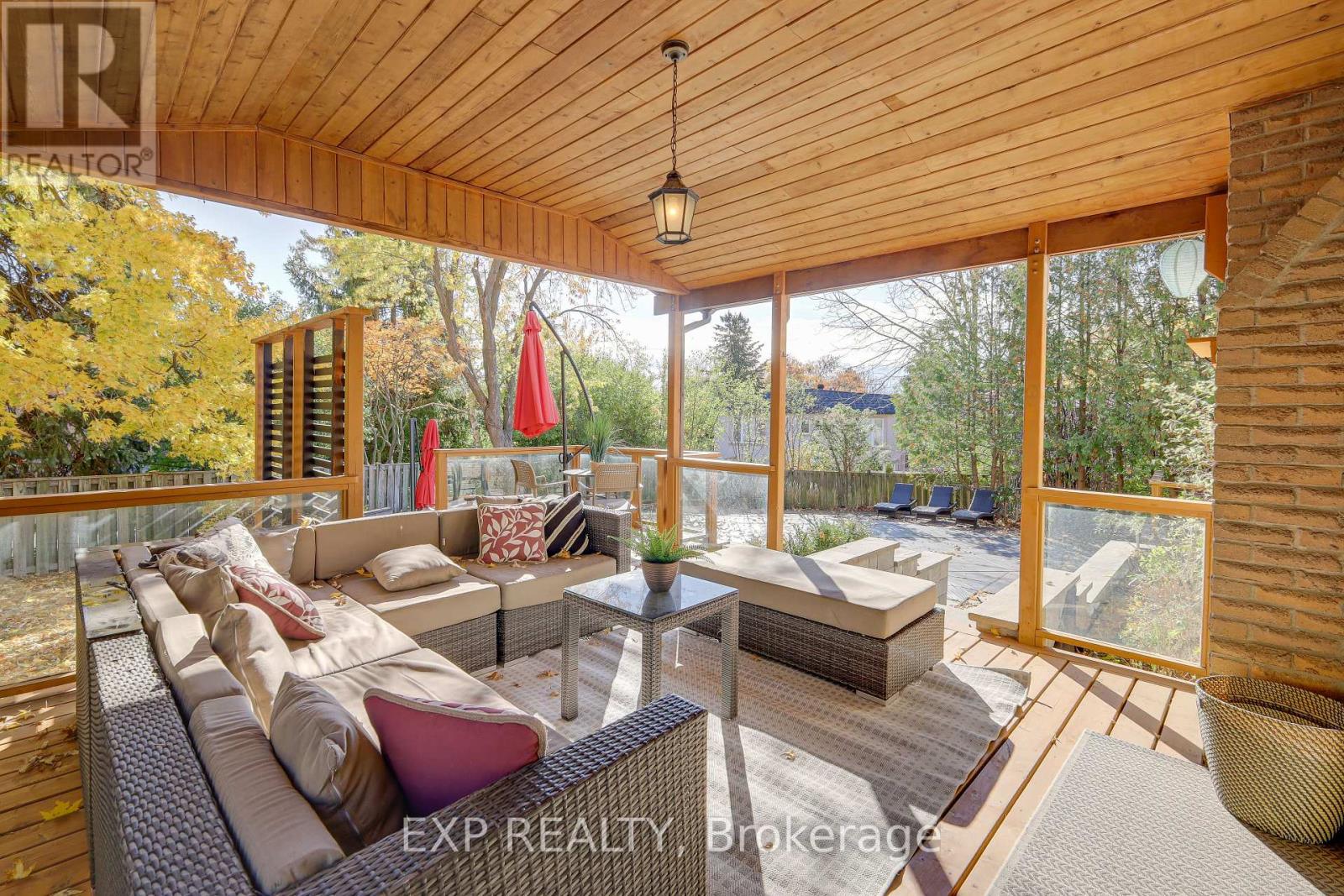 8 Renata Place, Markham, Ontario  L3R 2Y1 - Photo 29 - N12487088