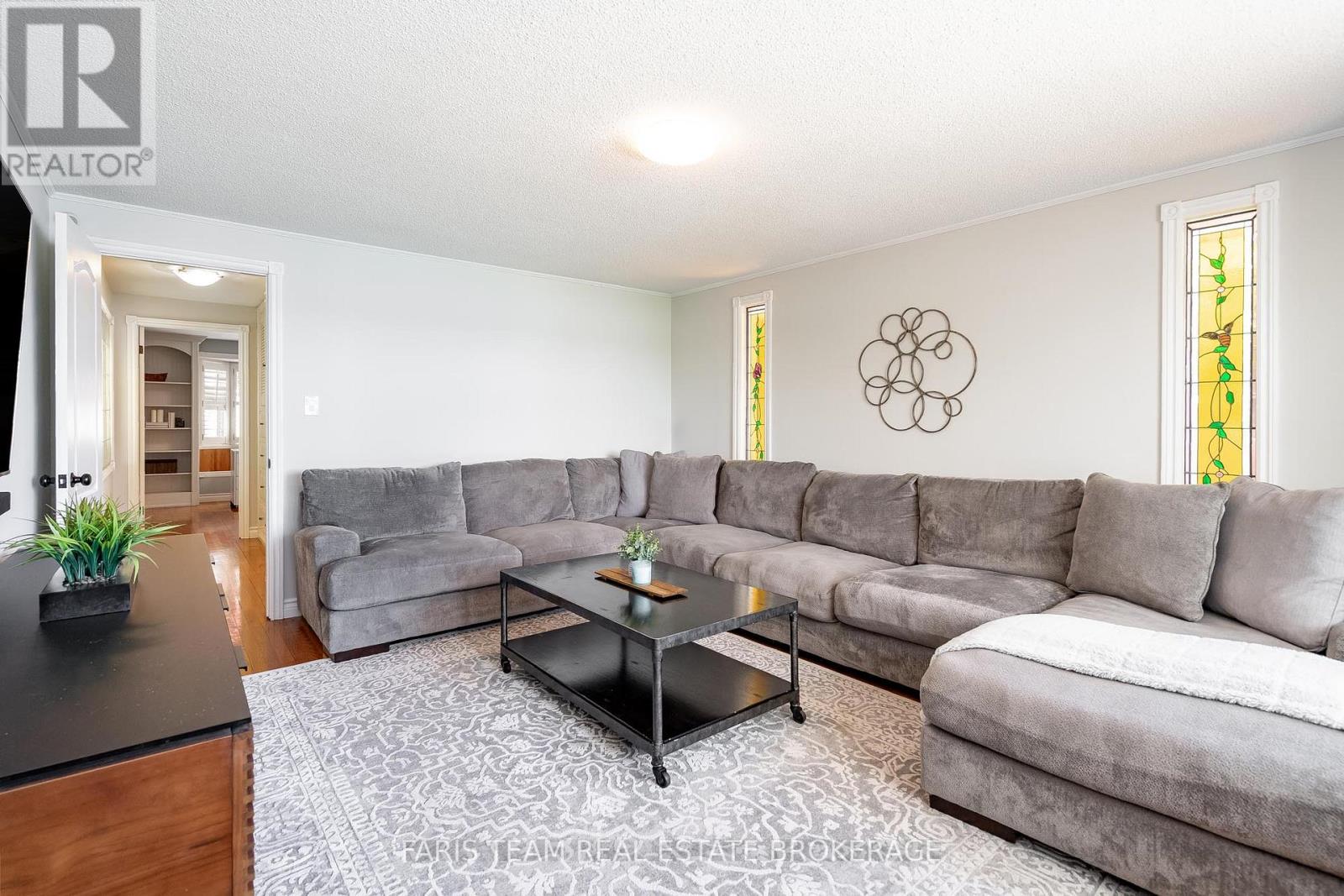 10 White Oaks Road, Barrie, Ontario  L4N 4C1 - Photo 18 - S12378091