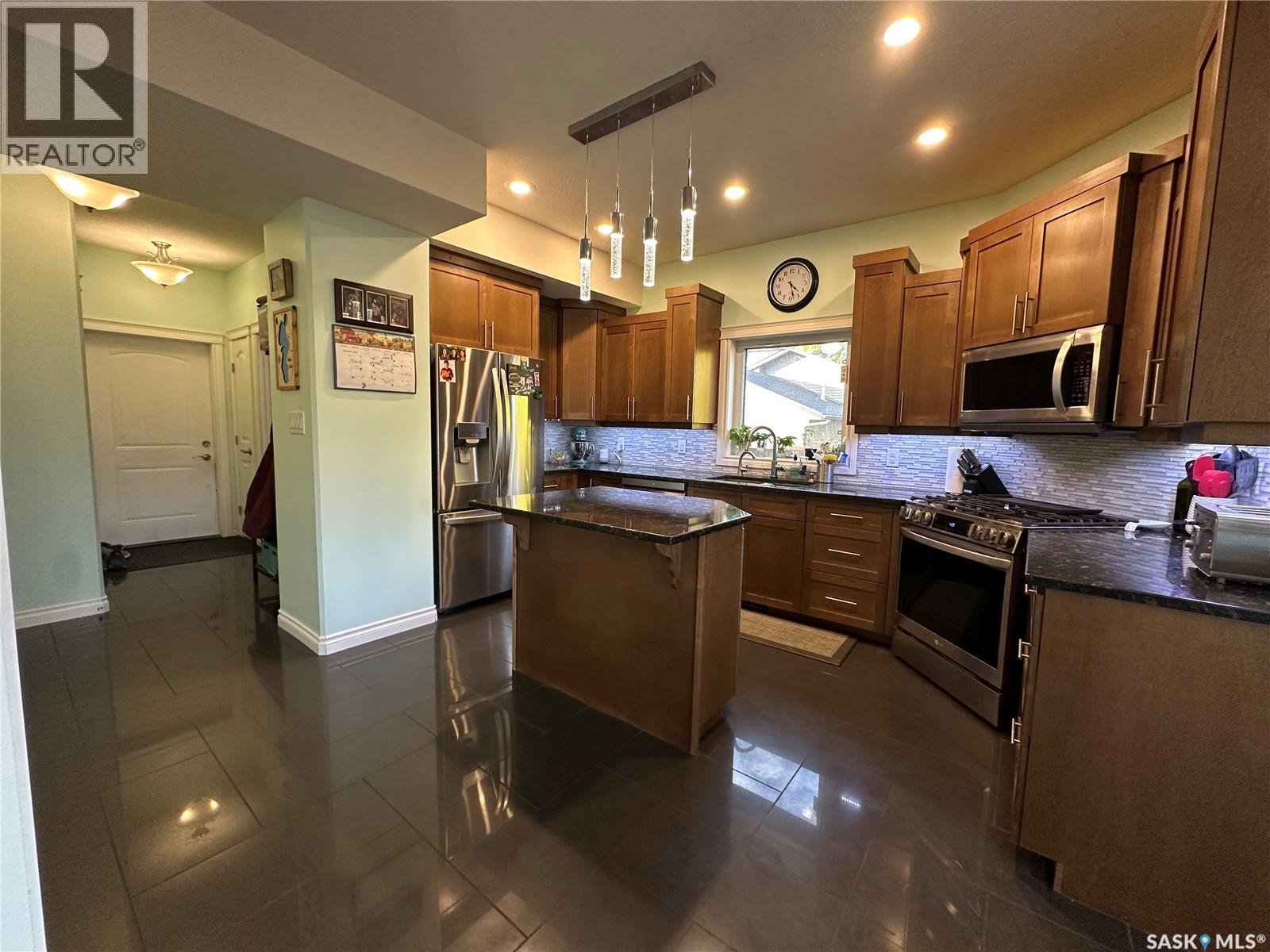 508 Cardinal Court, Shellbrook, Saskatchewan  S0J 2E0 - Photo 6 - SK022161