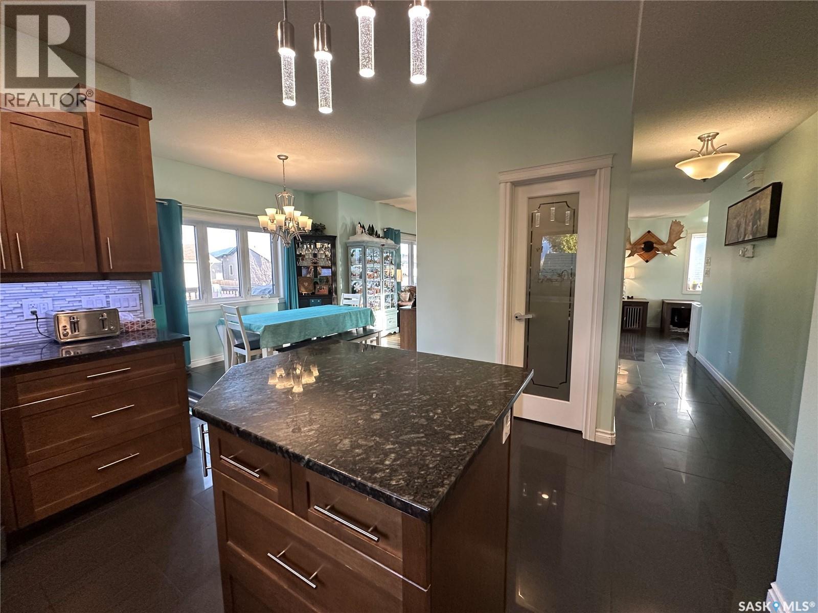 508 Cardinal Court, Shellbrook, Saskatchewan  S0J 2E0 - Photo 7 - SK022161