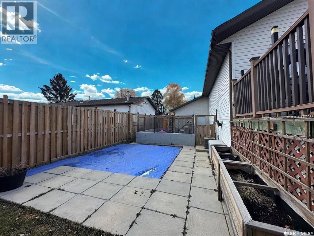 331 4th Street, Weyburn Rm No. 67, Saskatchewan  S0C 1X0 - Photo 29 - SK022112