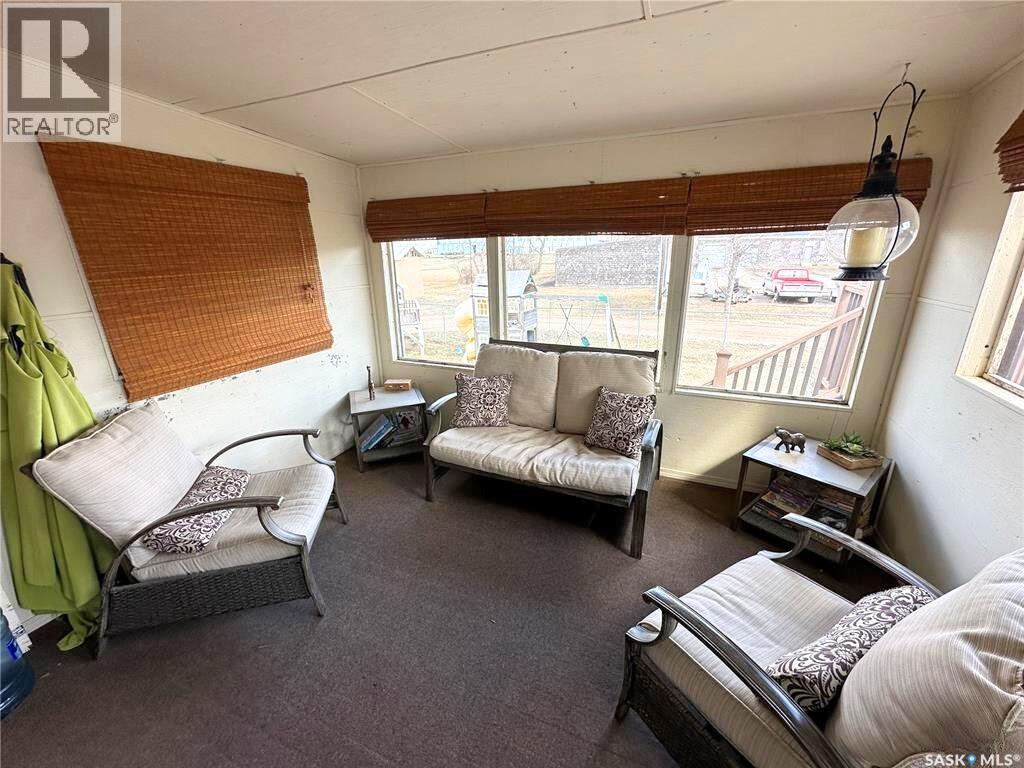 331 4th Street, Weyburn Rm No. 67, Saskatchewan  S0C 1X0 - Photo 6 - SK022112