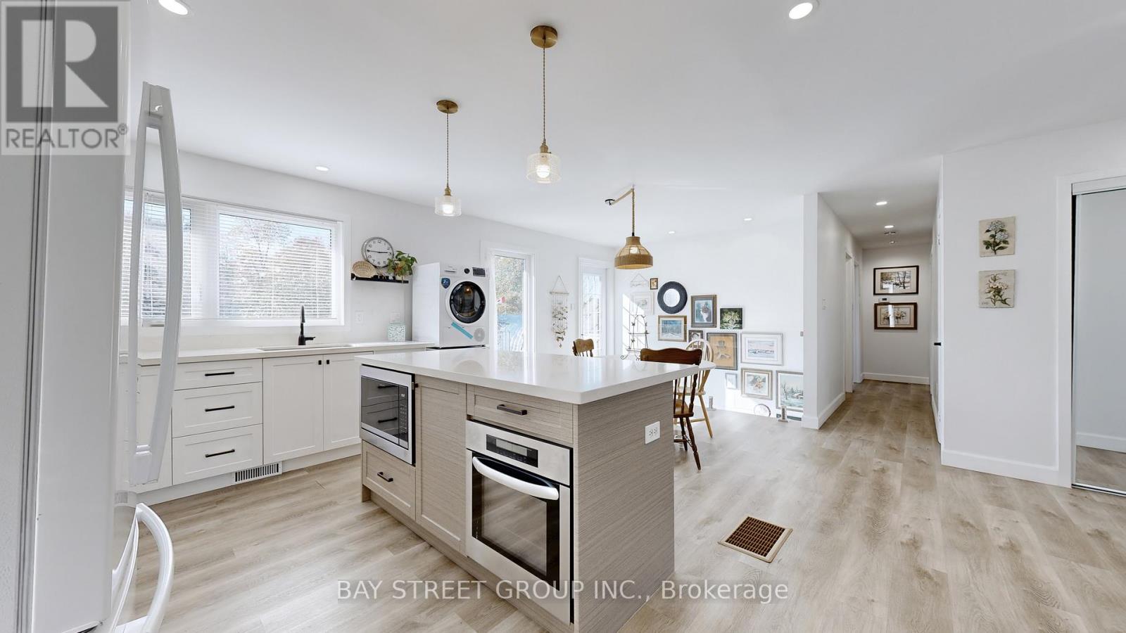 MAIN FLOOR - 142 PATTERSON ROAD, Barrie, Ontario