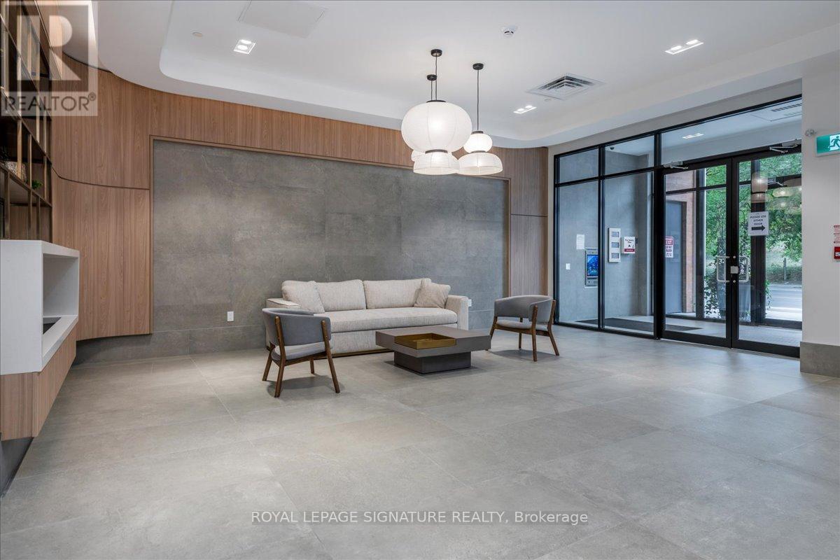 517 - 185 Dunlop Street E, Barrie (Lakeshore), Ontario  L4M 0L7 - Photo 2 - S12497010