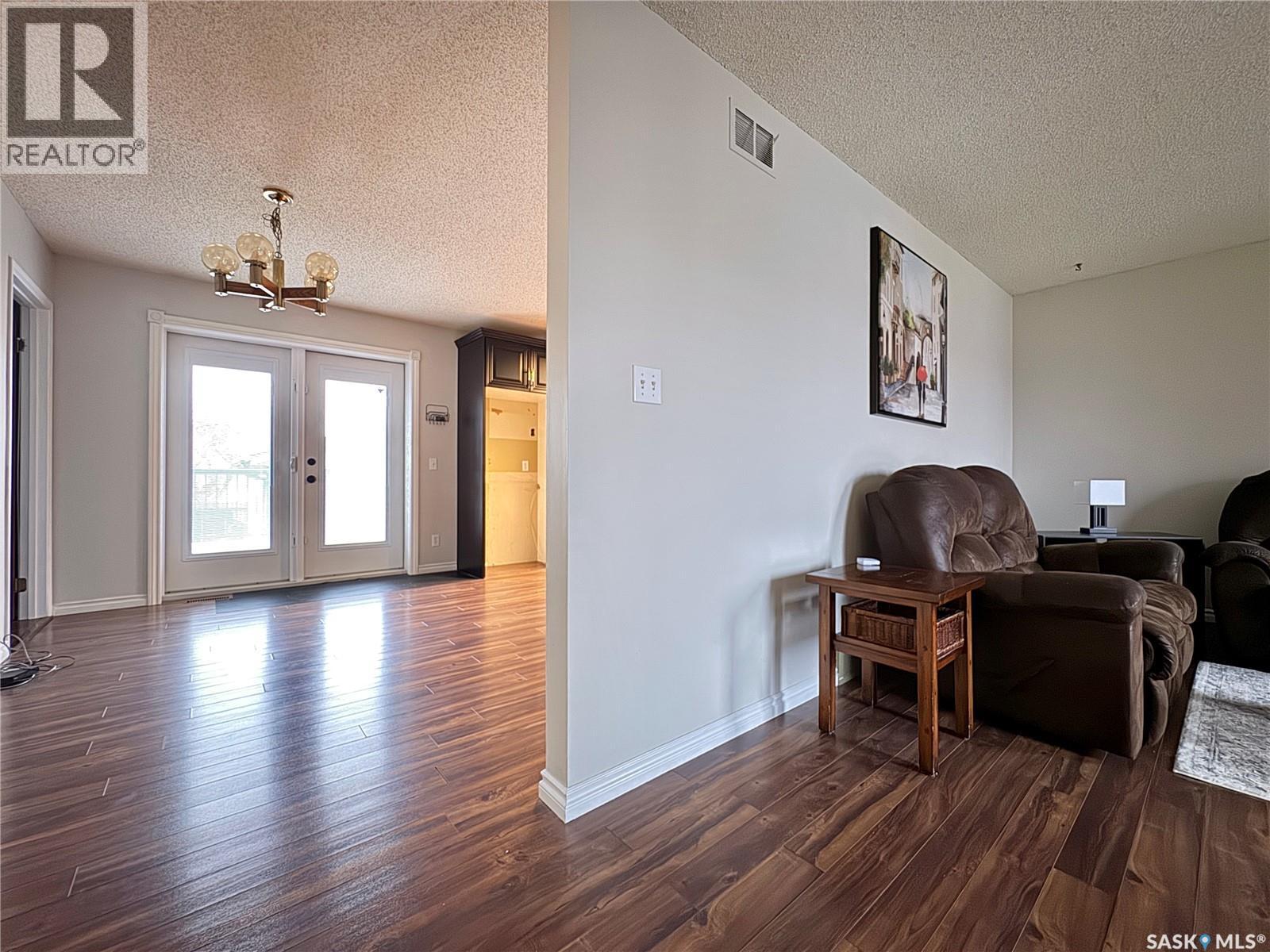 35 Blackwell Crescent, Yorkton, Saskatchewan  S3N 3Y2 - Photo 10 - SK022102