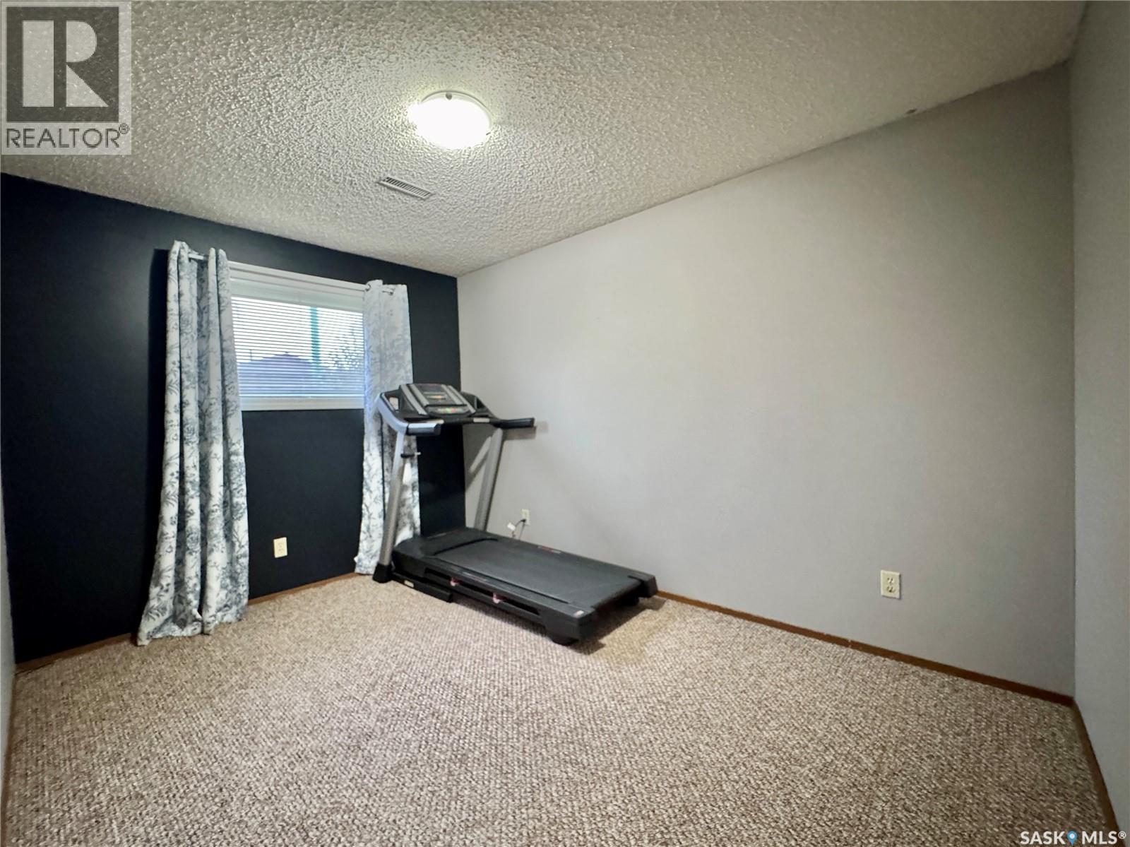 35 Blackwell Crescent, Yorkton, Saskatchewan  S3N 3Y2 - Photo 38 - SK022102