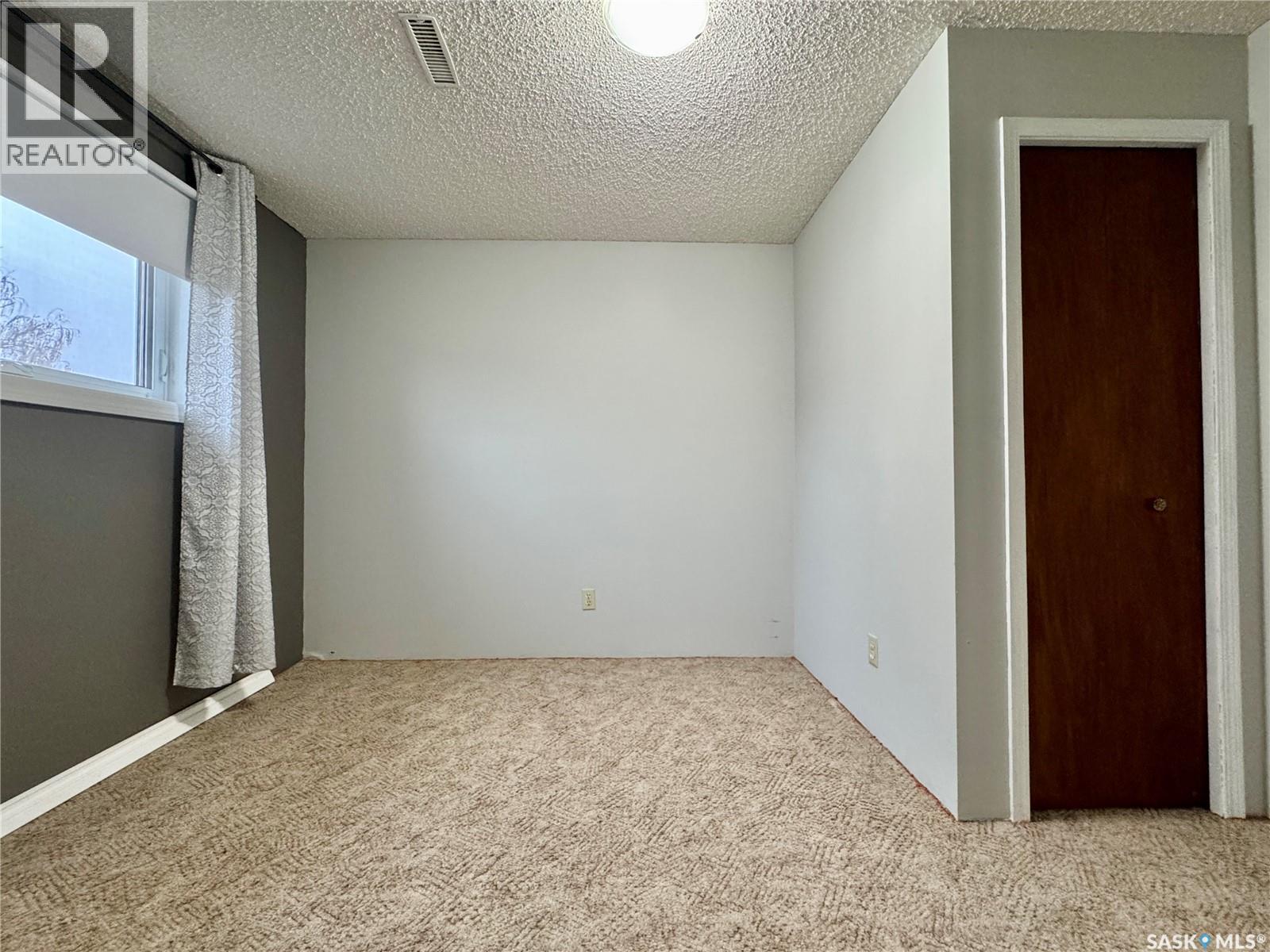 35 Blackwell Crescent, Yorkton, Saskatchewan  S3N 3Y2 - Photo 36 - SK022102