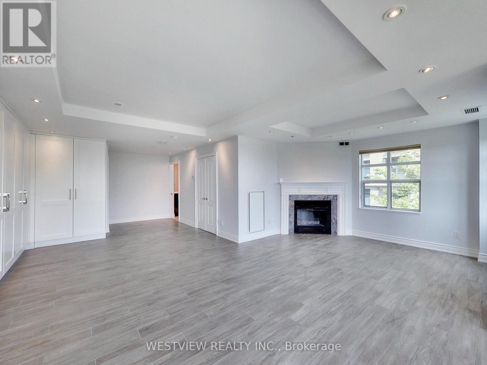 116 - 2111 Lake Shore Boulevard, Toronto, Ontario  M8V 4B2 - Photo 27 - W12268123