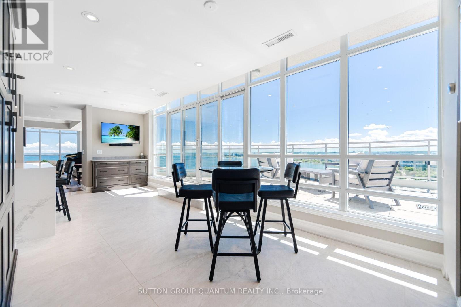 Ph2 - 360 Pearl Street, Burlington, Ontario  L7R 1E1 - Photo 8 - W12409021