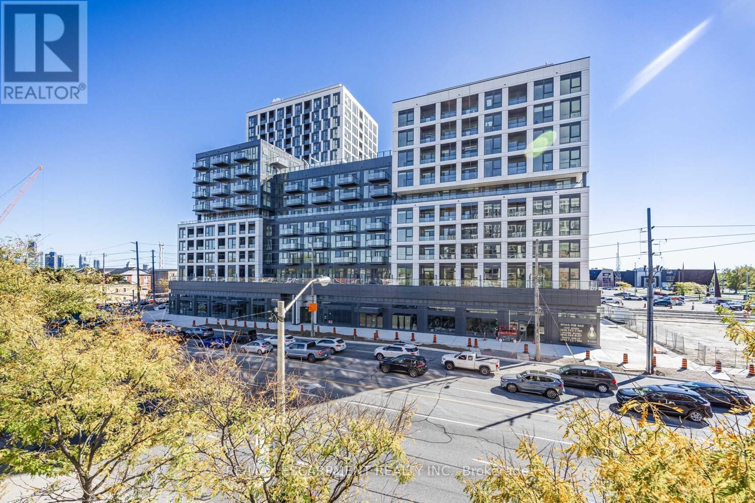 312 - 1040 THE QUEENSWAY, Toronto, Ontario