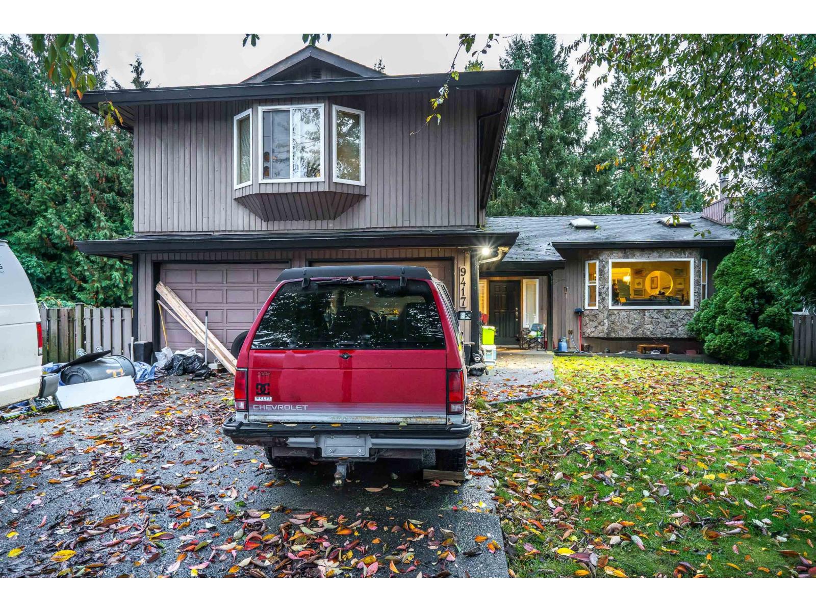 9417 204a Street, Langley, British Columbia  V1M 1Y9 - Photo 3 - R3061297