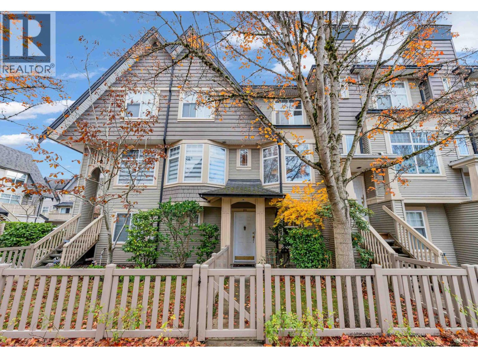 88 3711 Robson Court, Richmond, British Columbia  V7C 5T8 - Photo 1 - R3063314