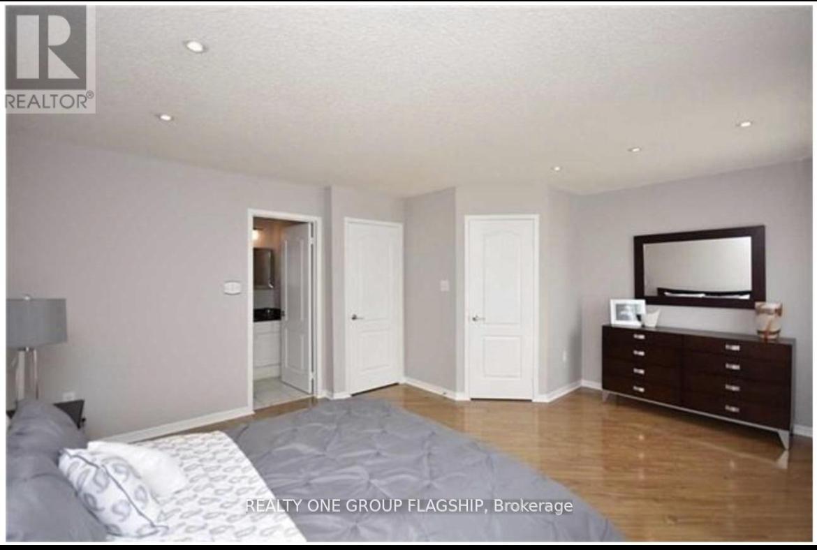 166 - 5530 Glen Erin Drive, Mississauga, Ontario L5M 6E8 - Photo 6 - W12479737