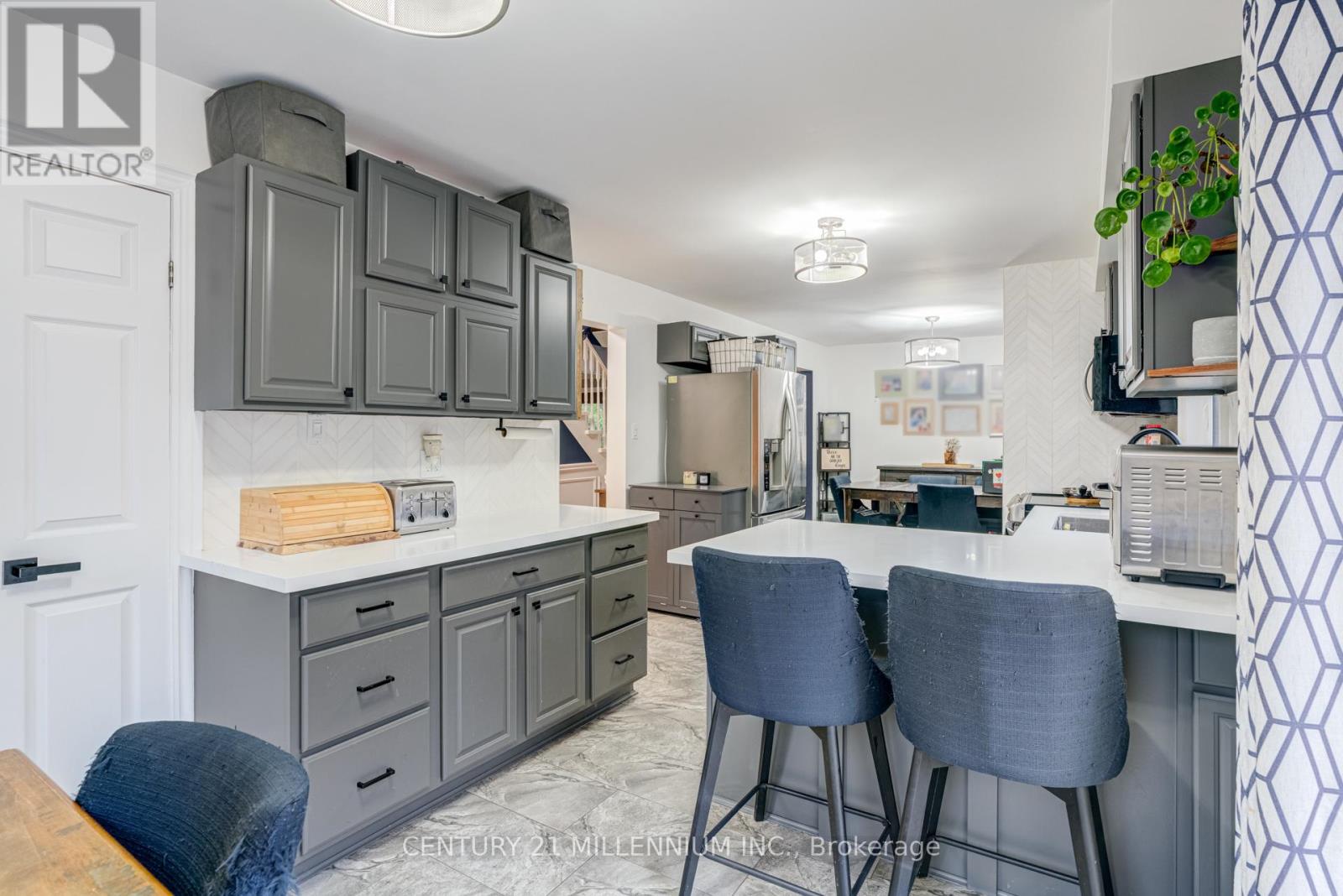 28 Bristol Avenue, Brampton, Ontario  L6X 2B3 - Photo 22 - W12492592