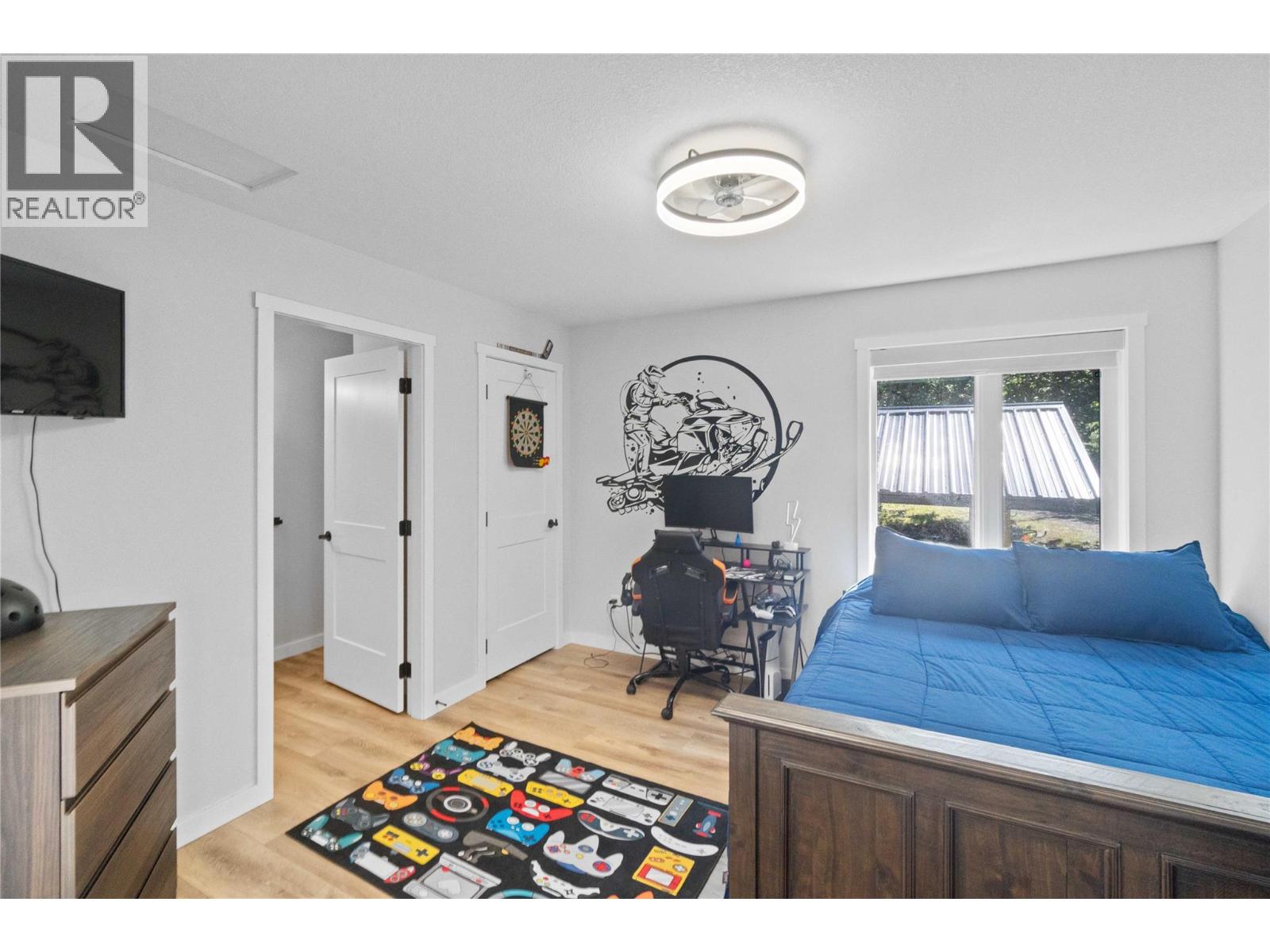 22 Parsons Road, Mara, British Columbia  V0E 2K0 - Photo 39 - 10356657