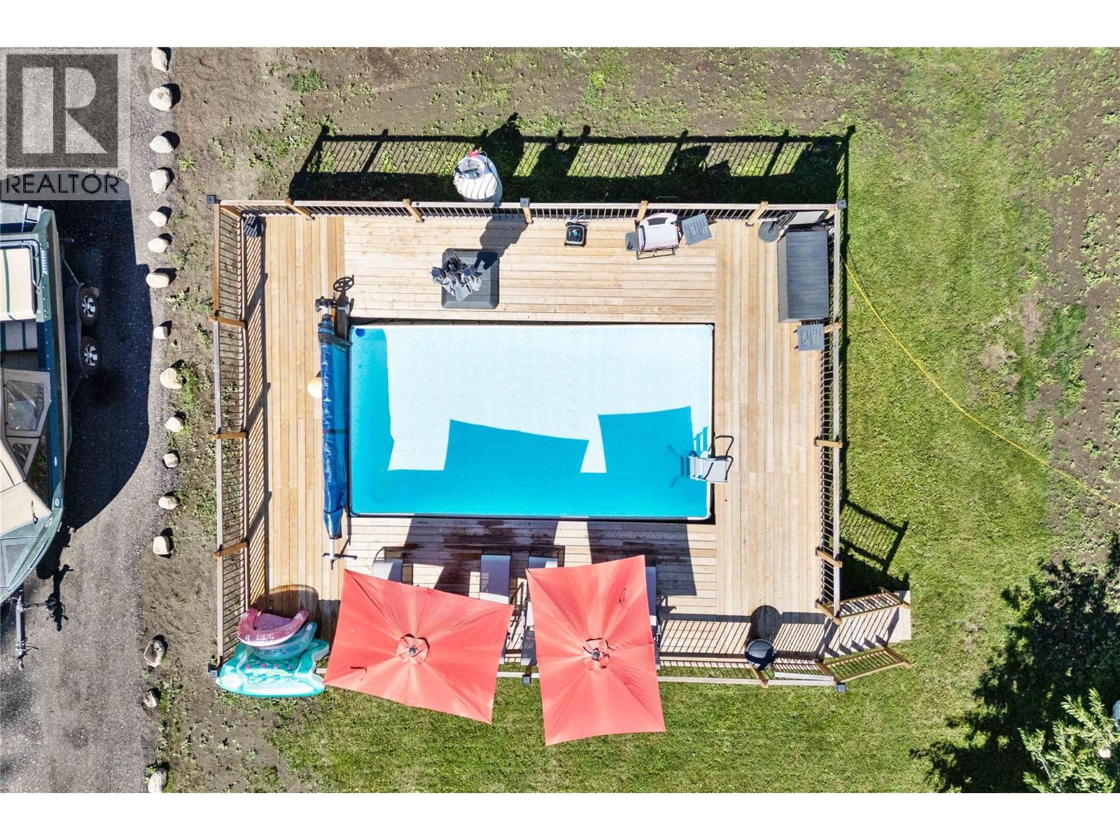 22 Parsons Road, Mara, British Columbia  V0E 2K0 - Photo 13 - 10356657