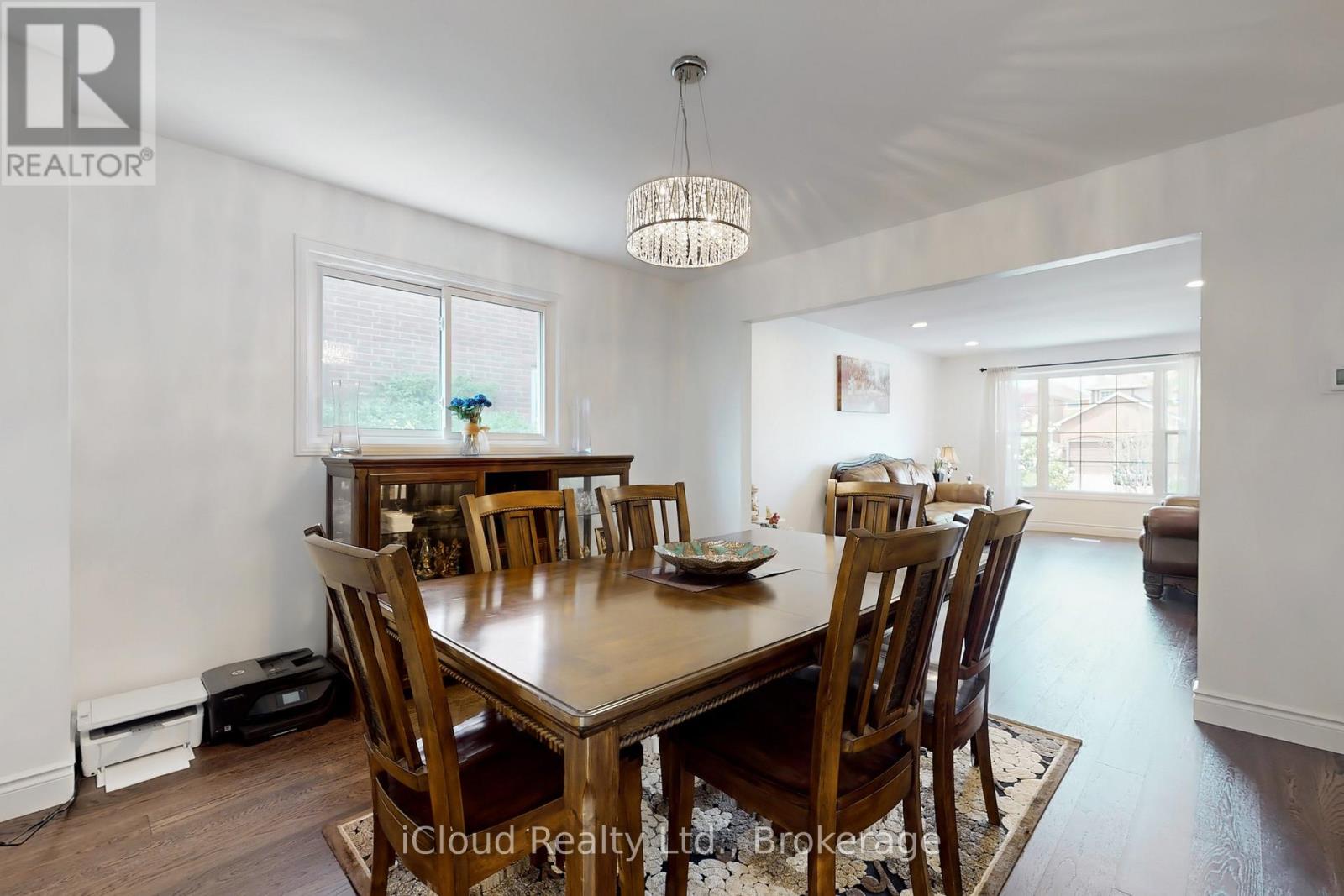 2088 Madden Boulevard, Oakville (Ro River Oaks), Ontario  L6H 3L6 - Photo 17 - W12494678