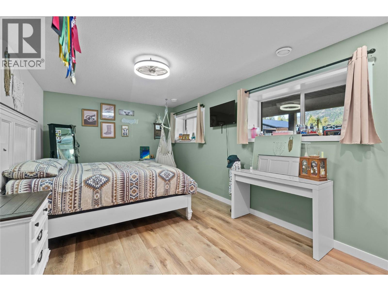 22 Parsons Road, Mara, British Columbia  V0E 2K0 - Photo 63 - 10356657