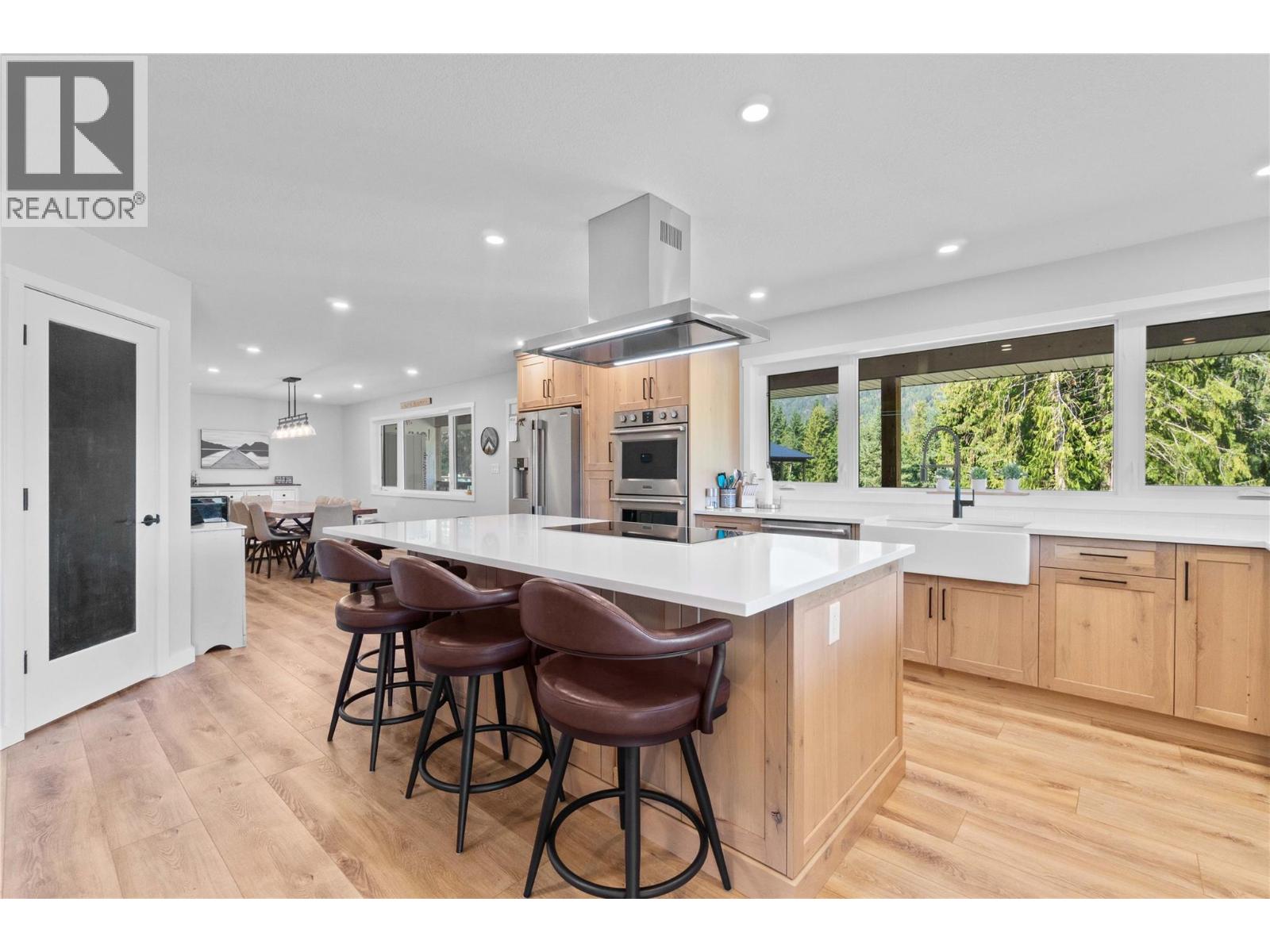 22 Parsons Road, Mara, British Columbia  V0E 2K0 - Photo 30 - 10356657