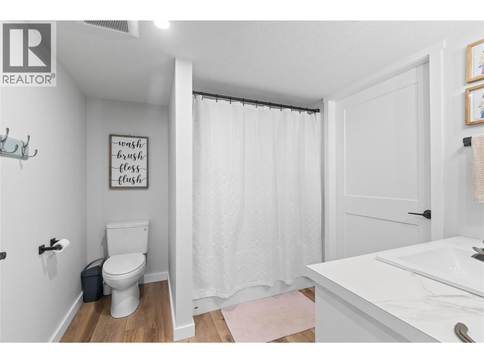 22 Parsons Road, Mara, British Columbia  V0E 2K0 - Photo 64 - 10356657