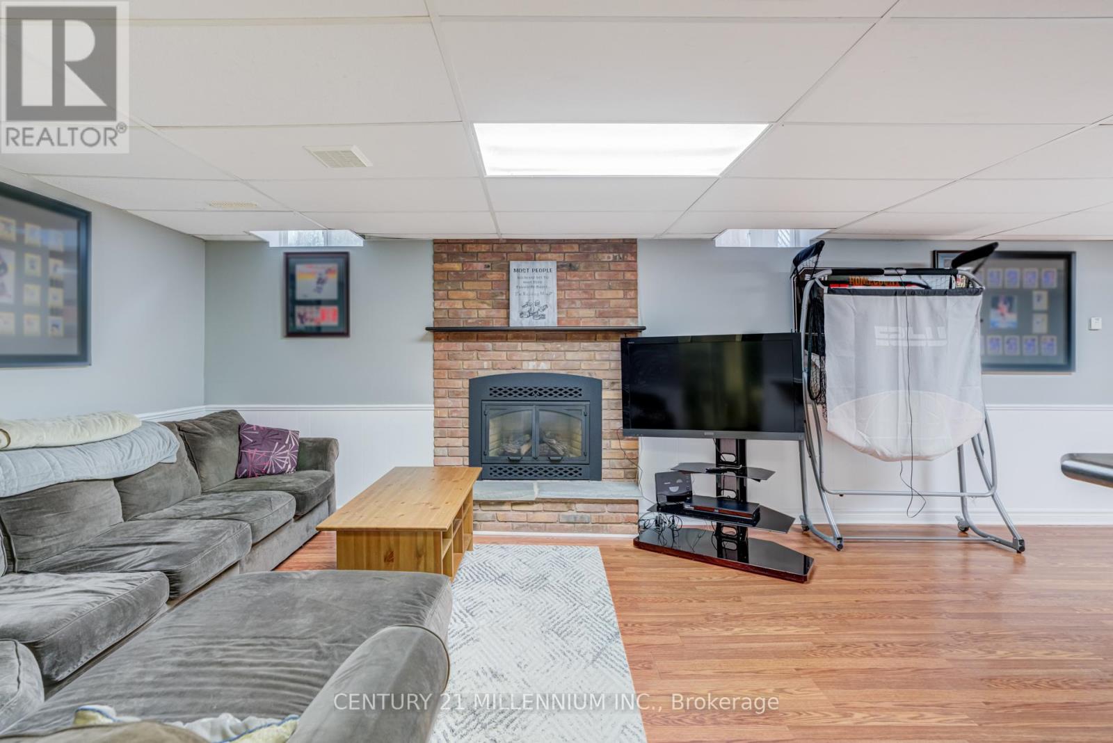 28 Bristol Avenue, Brampton, Ontario  L6X 2B3 - Photo 44 - W12492592