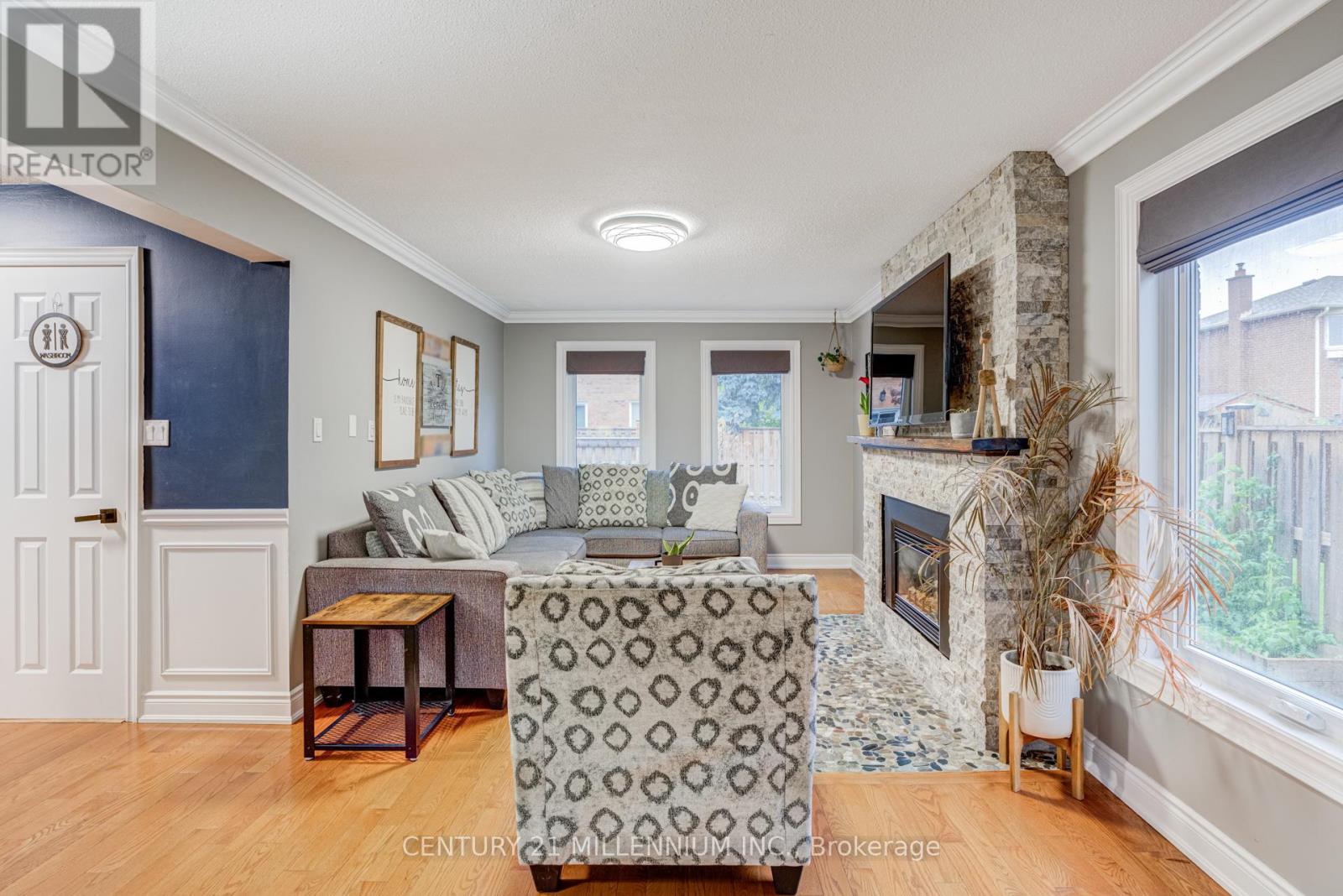 28 Bristol Avenue, Brampton, Ontario  L6X 2B3 - Photo 15 - W12492592