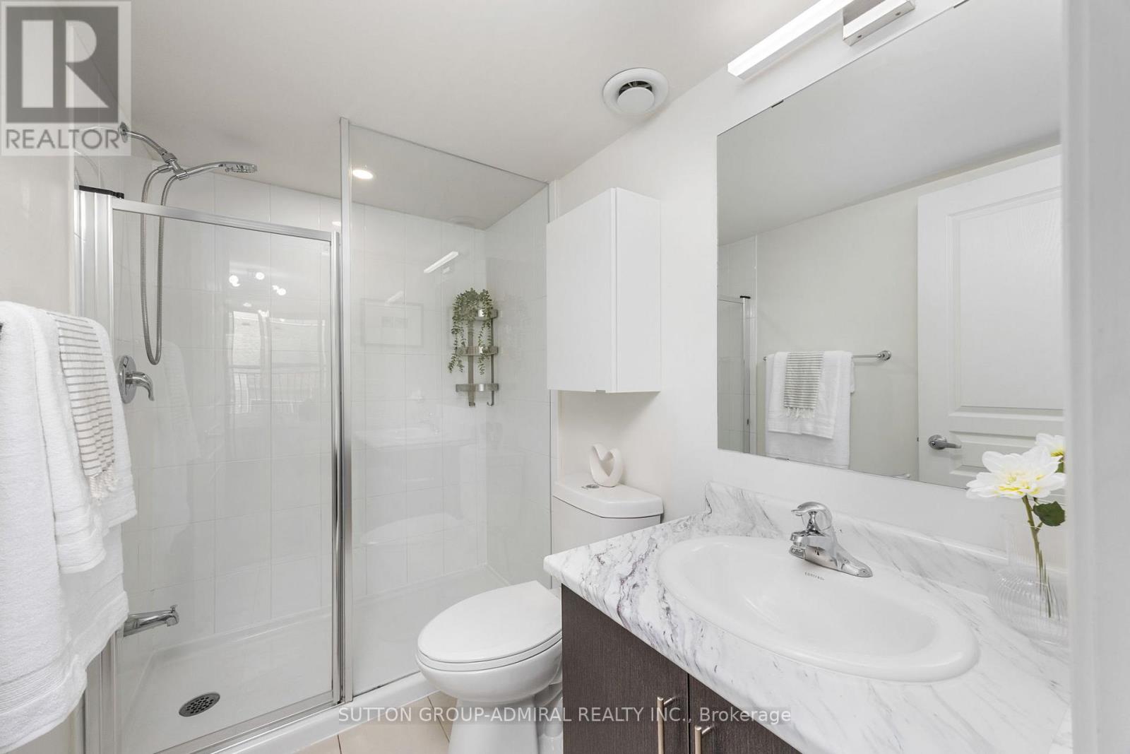 14 - 125 Long Branch Avenue, Toronto, Ontario  M8W 0A9 - Photo 18 - W12495276