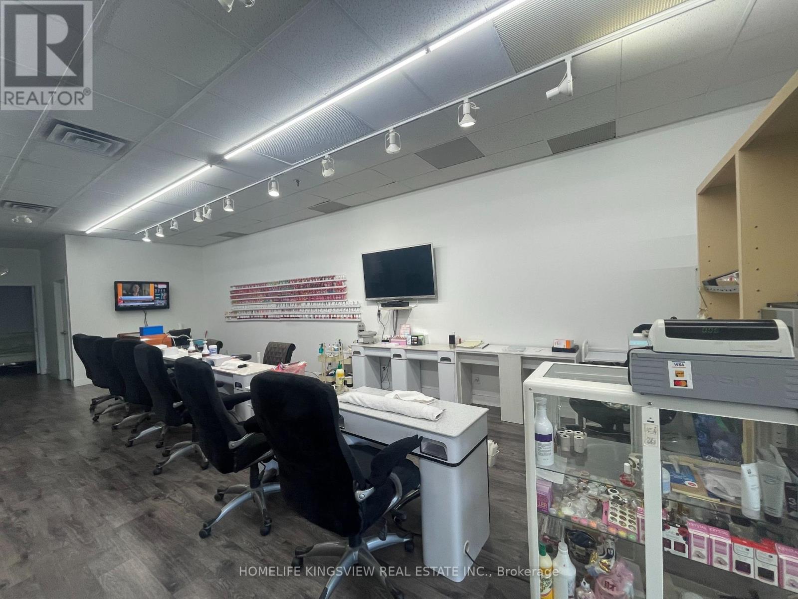 37 - 150 First Street, Orangeville, Ontario  L9W 3T7 - Photo 4 - W12495876