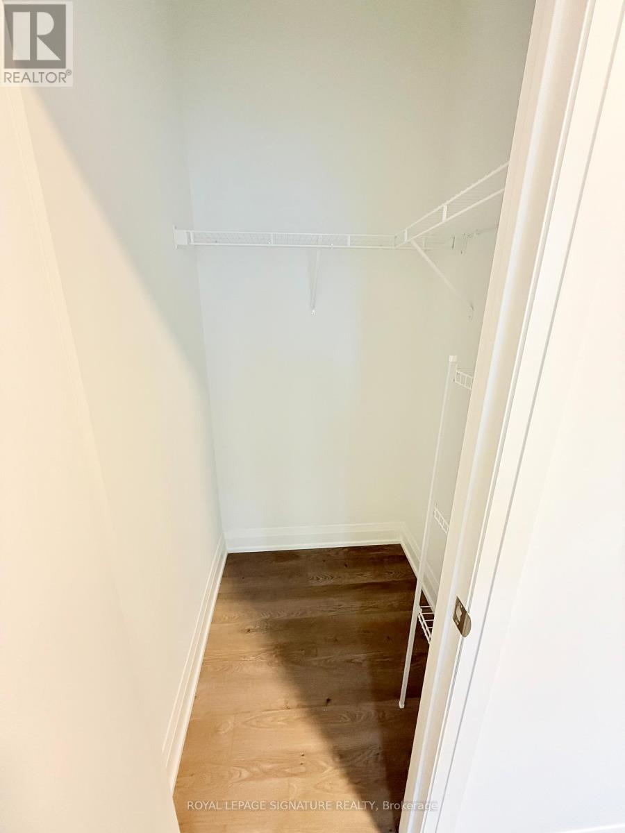 507 - 3250 Carding Mill Trail, Oakville, Ontario  L6M 1L3 - Photo 11 - W12496426