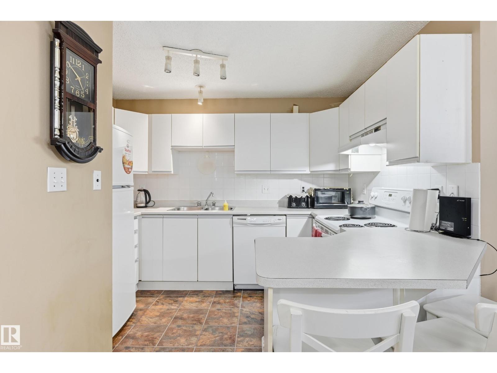 #201 9010 106 Av Nw, Edmonton, Alberta  T5H 5K3 - Photo 9 - E4464297