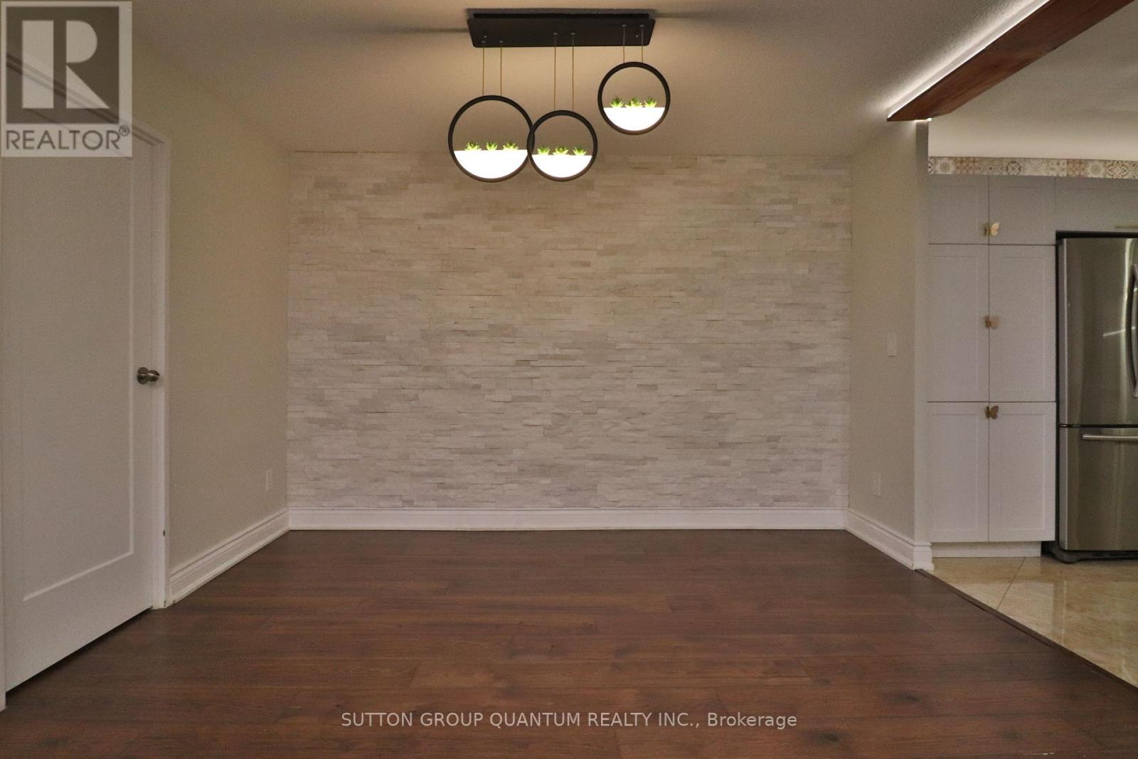 2001 - 627 The West Mall, Toronto, Ontario  M9C 4X5 - Photo 12 - W12495200