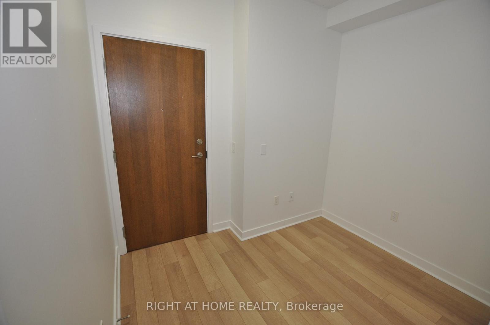 909 - 3975 Grand Park Drive, Mississauga (City Centre), Ontario  L5B 0K4 - Photo 22 - W12496484