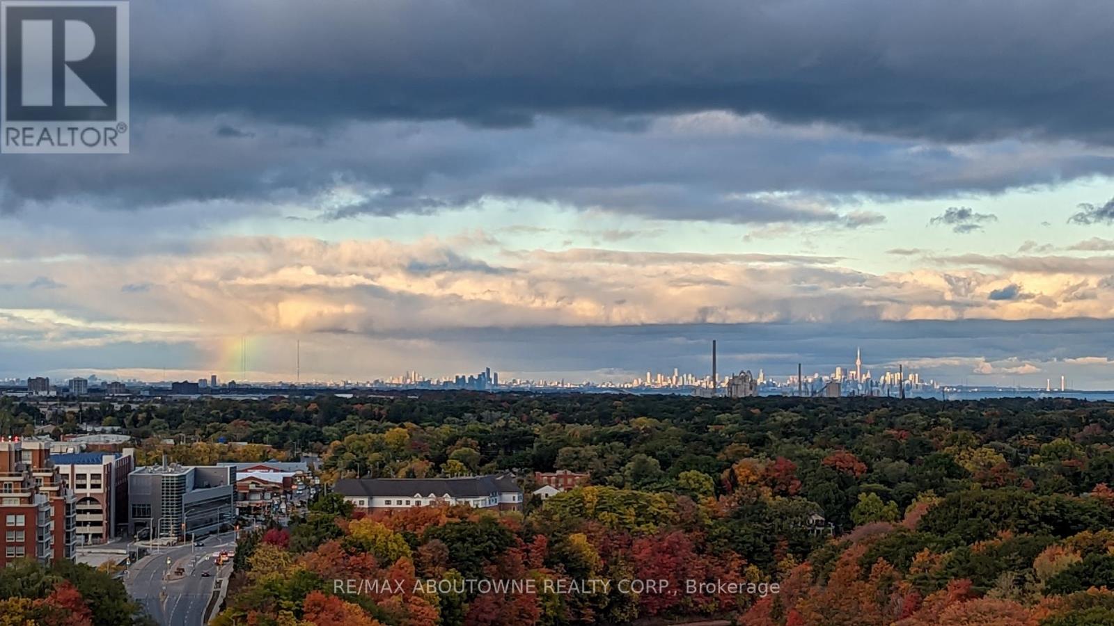 1503 - 65 Speers Road, Oakville, Ontario  L6K 0J1 - Photo 30 - W12495206