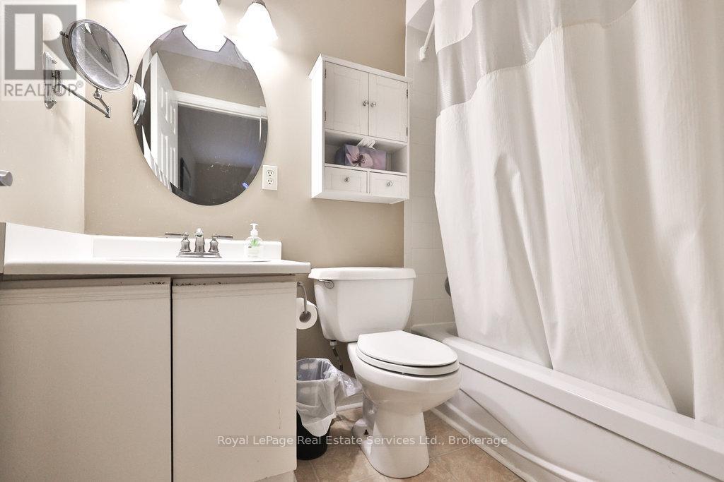 2 - 2318 Marine Drive, Oakville, Ontario  L6L 1C3 - Photo 20 - W12497568