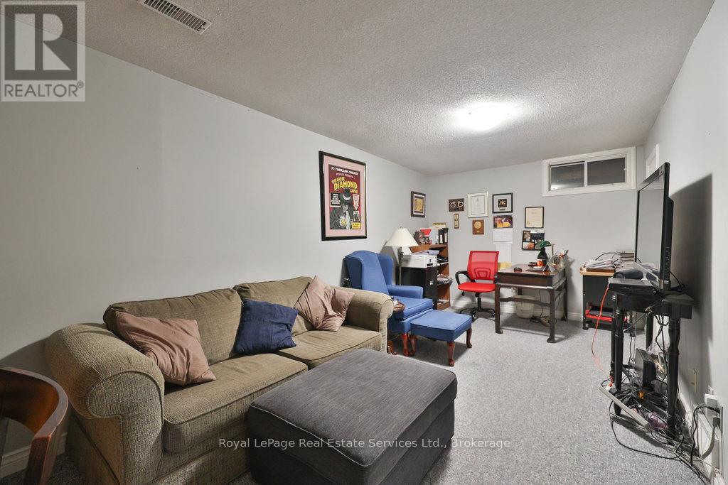 2 - 2318 Marine Drive, Oakville, Ontario  L6L 1C3 - Photo 26 - W12497568