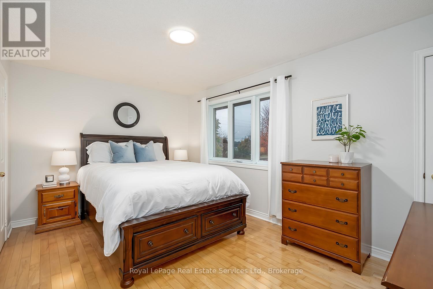 2620 Andover Road, Oakville, Ontario  L6H 6C4 - Photo 21 - W12497612