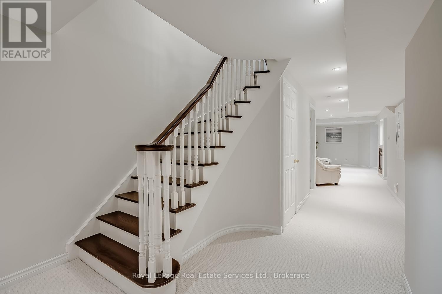 2620 Andover Road, Oakville, Ontario  L6H 6C4 - Photo 26 - W12497612