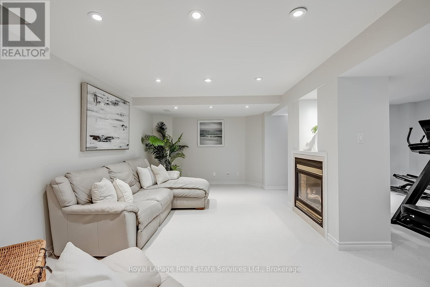 2620 Andover Road, Oakville, Ontario  L6H 6C4 - Photo 28 - W12497612