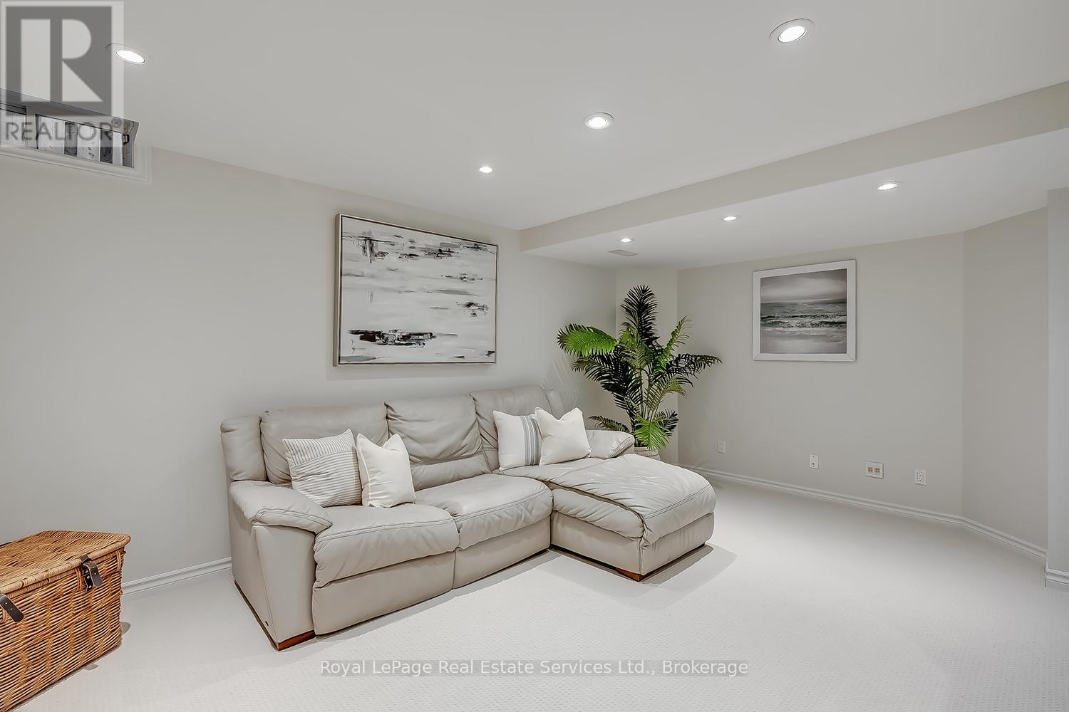 2620 Andover Road, Oakville, Ontario  L6H 6C4 - Photo 29 - W12497612