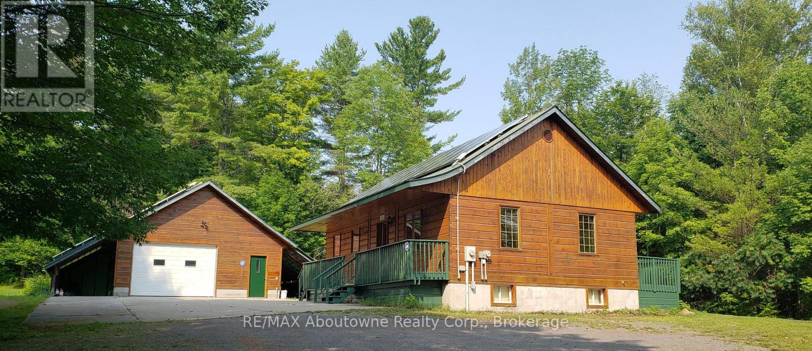 914 Skootamatta Lake Road, Frontenac, Ontario  K0H 1K0 - Photo 1 - X12497500