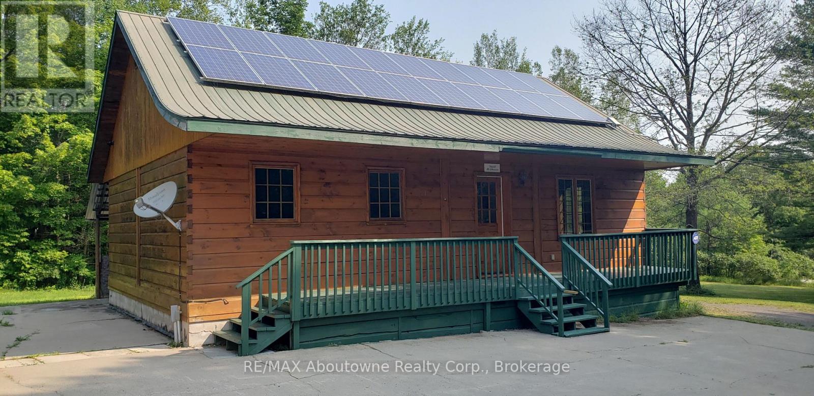 914 Skootamatta Lake Road, Frontenac, Ontario  K0H 1K0 - Photo 2 - X12497500