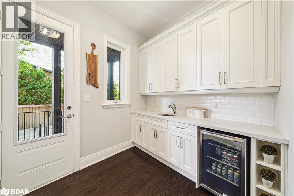 68 Walmer Road, Richmond Hill, Ontario  L4C 3X1 - Photo 7 - 40784826