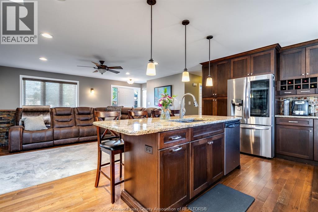 1631 Cherrywood Drive, Lakeshore, Ontario  N0R 1A0 - Photo 12 - 25027723