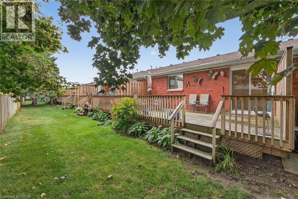 20 Courtland Drive Unit# 2, Brantford, Ontario  N3R 7Y2 - Photo 27 - 40784849