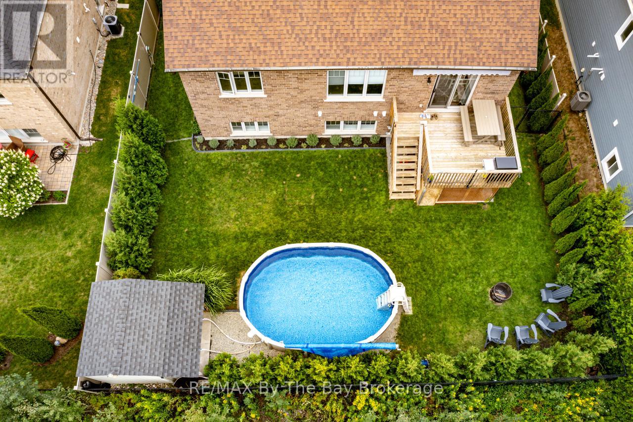 287 Robinson Road, Wasaga Beach, Ontario  L9Z 3A3 - Photo 47 - S12497572