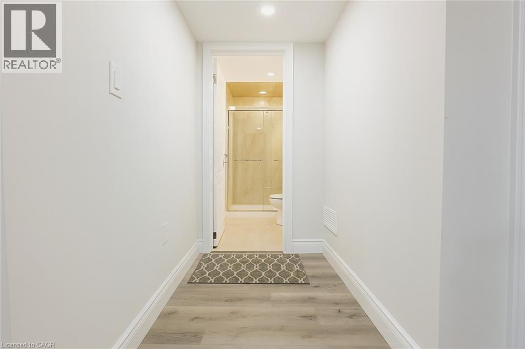 19 Sassafras Street Unit# Lower, Kitchener, Ontario  N2N 3S1 - Photo 14 - 40780565