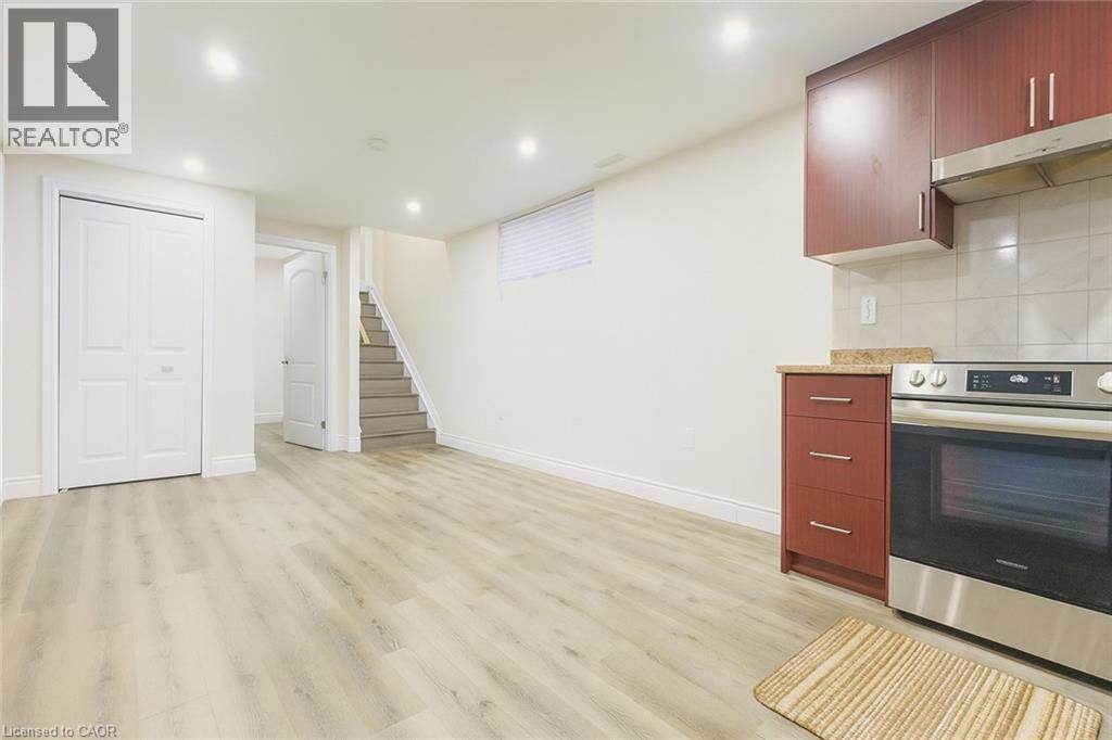 19 Sassafras Street Unit# Lower, Kitchener, Ontario  N2N 3S1 - Photo 5 - 40780565