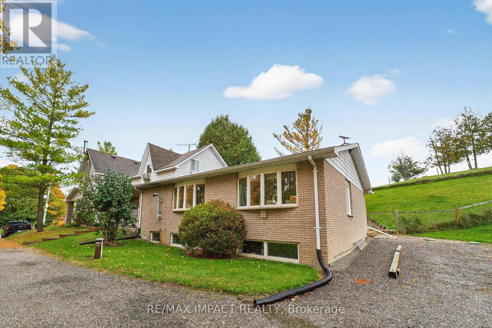 272 Raglan Road W, Oshawa, Ontario  L1H 0N3 - Photo 8 - E12497458