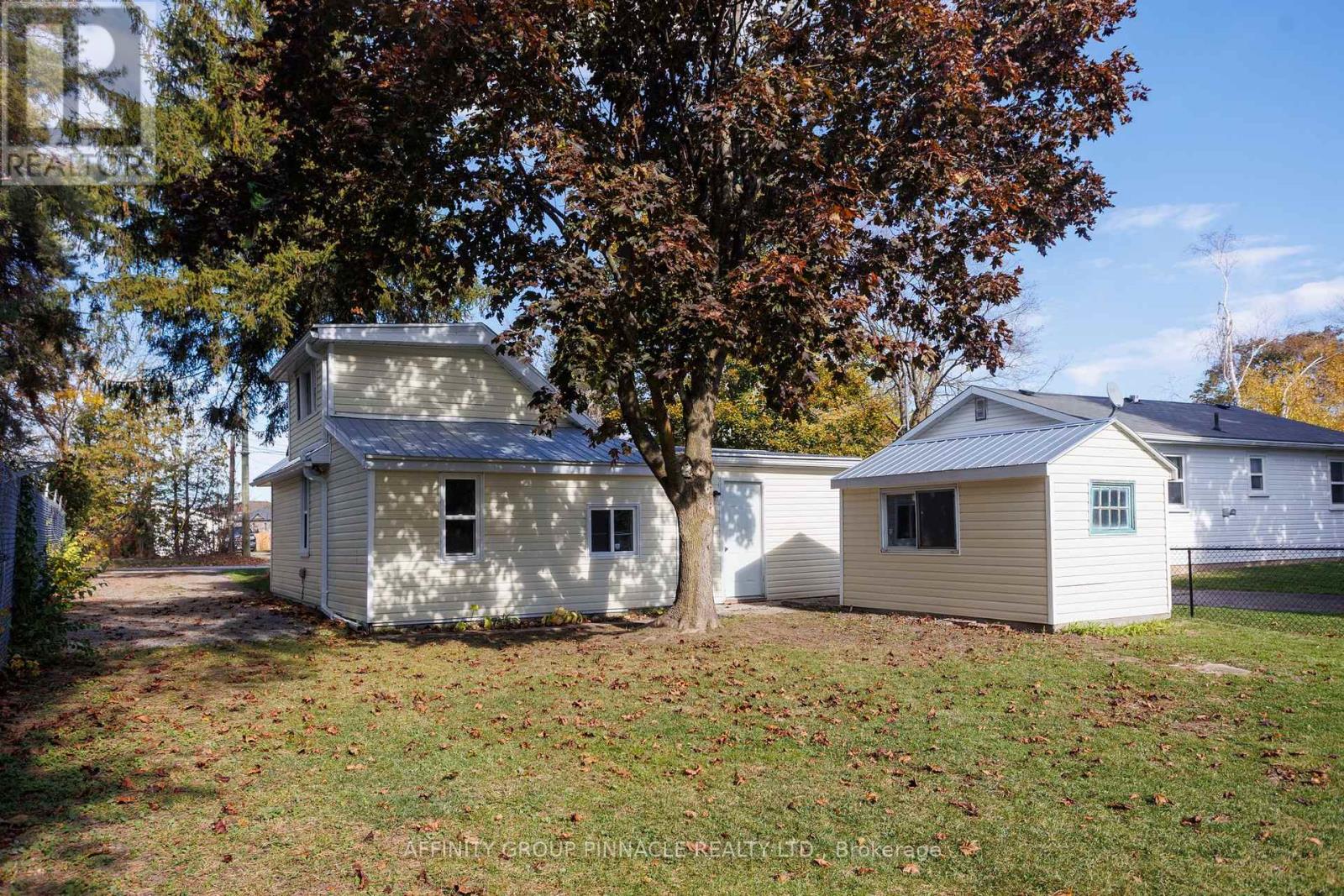 187 King Street W, Brock, Ontario  L0K 1A0 - Photo 10 - N12497596