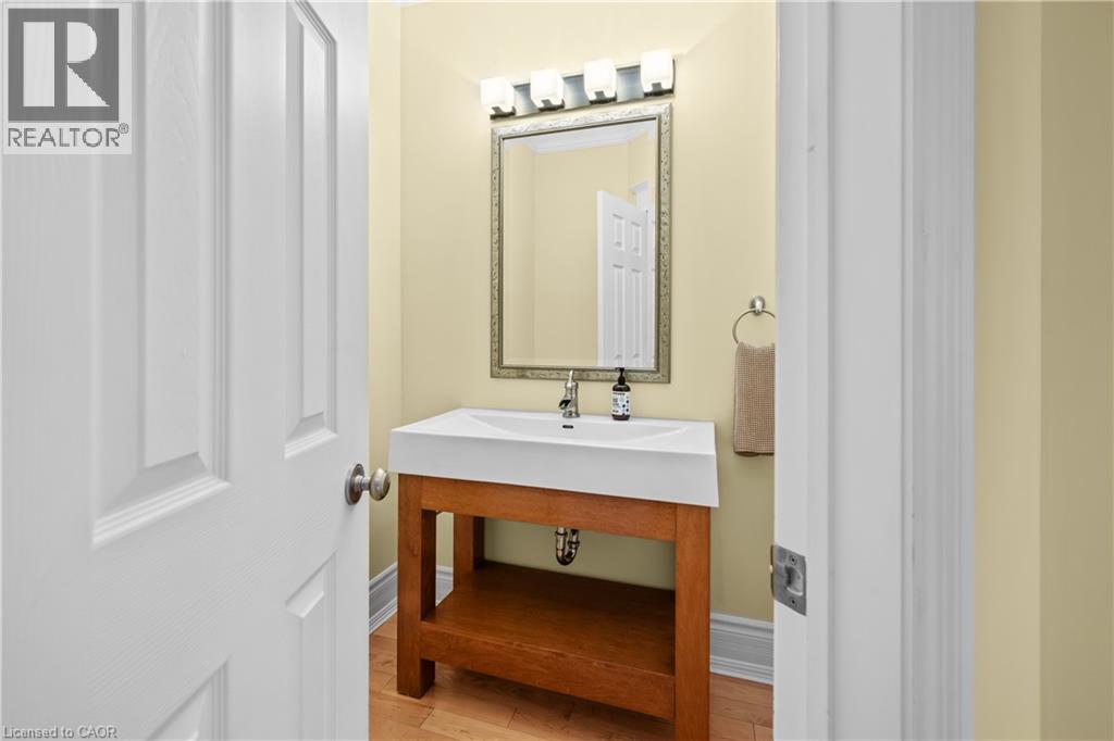 2531 Hogan Court, Burlington, Ontario  L7M 4T5 - Photo 18 - 40750294